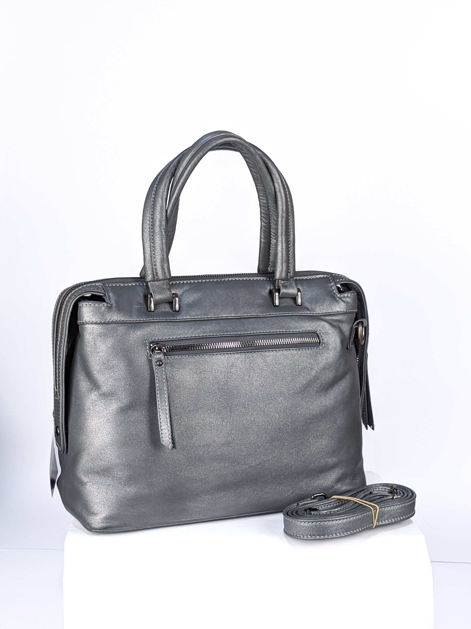 قطعة أخيرة وتصميم أنيق وعملي