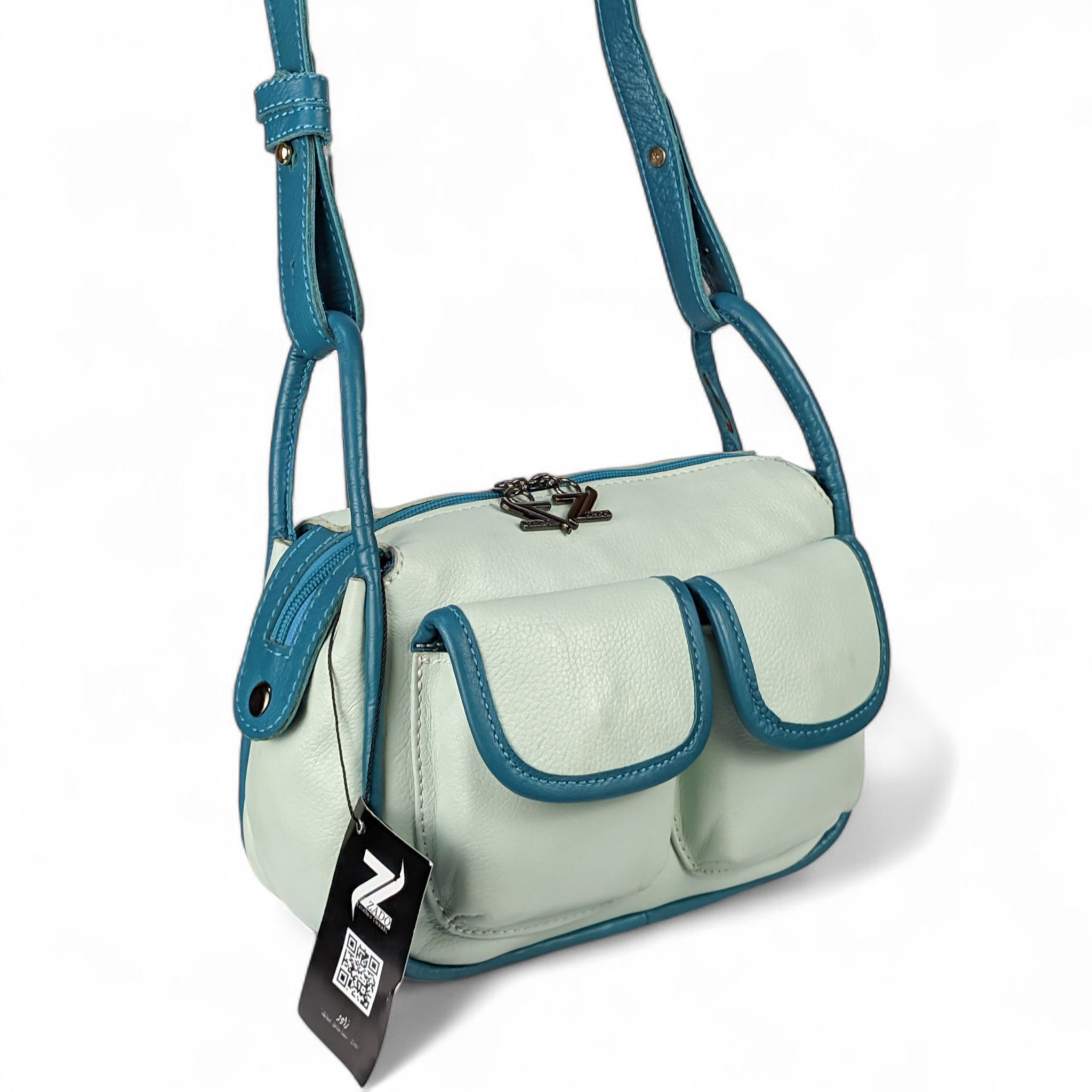 بجيوب أمامية وحصرية (آخر قطعة)